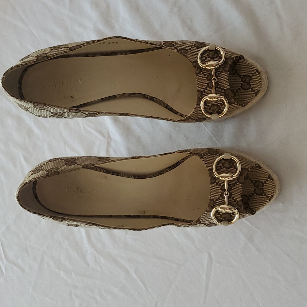 Gucci beige Wedge/Espedrille Size 39+